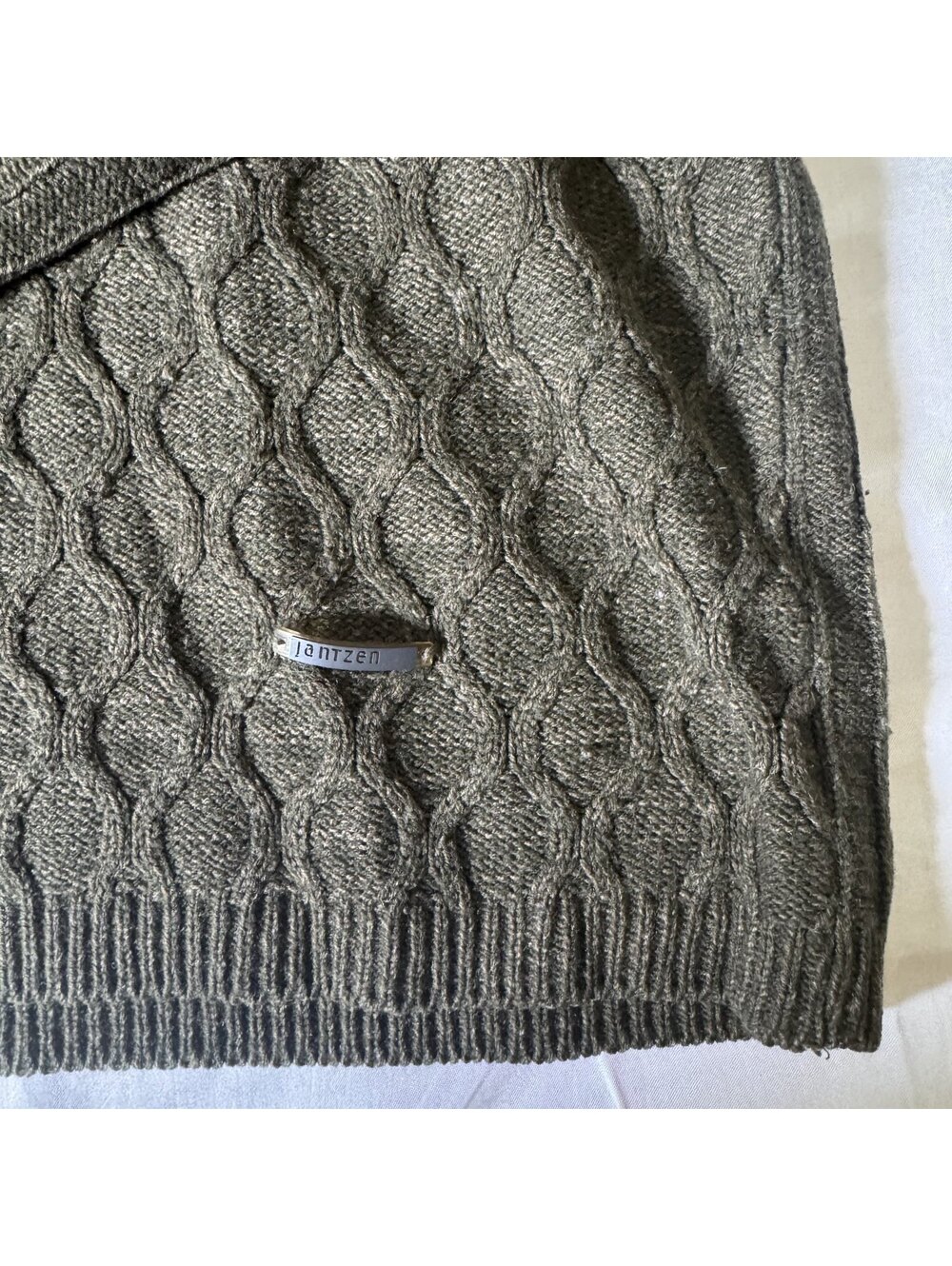 Vintage Jantzen Signature Olive Cable Knit V-Neck Sweater Made In Korea Sz L - Picture 6 of 8